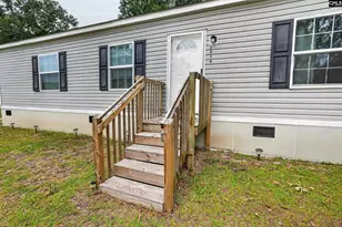 1519 Chestnut Rd, Elgin, SC 29045 - Photo 2