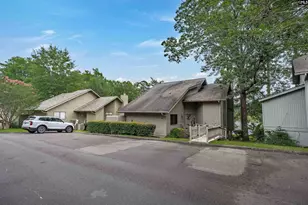 77 Ridge Lake Dr, Columbia, SC 29209 - Photo 6