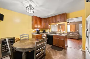 146 Vanarsdale Dr, West Columbia, SC 29169 - Photo 8