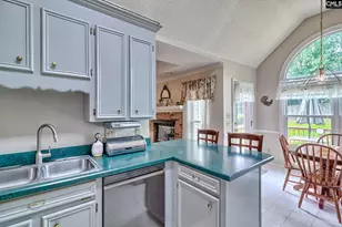 309 Hallsborough Dr, West Columbia, SC 29170 - Photo 18