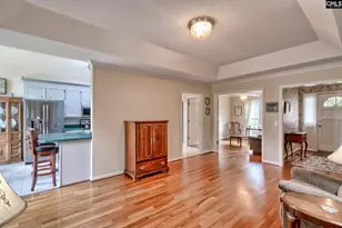 309 Hallsborough Dr, West Columbia, SC 29170 - Photo 8