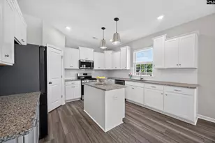 307 Broom St, Gilbert, SC 29054 - Photo 12