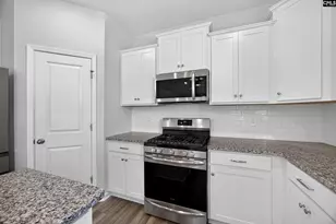 307 Broom St, Gilbert, SC 29054 - Photo 18