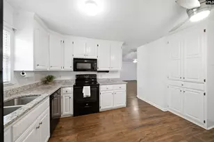 753 Teakwood Ct, West Columbia, SC 29169 - Photo 10