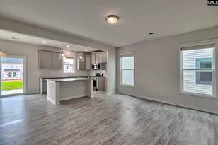 806 Huxley Ln, Elgin, SC 29045 - Photo 6