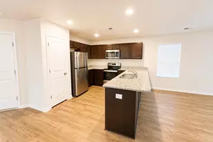 138 Dunkeld Dr, West Columbia, SC 29073 - Photo 6