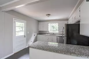 1927 Melissa Ln, Columbia, SC 29210 - Photo 10