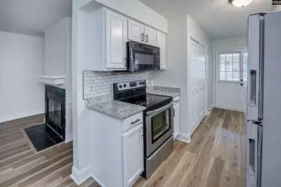 3921 Overbrook Drive B, Columbia, SC 29205 - Photo 2