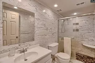 8 Cassia Ct, Columbia, SC 29209 - Photo 24