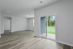 1025 Salient Ct, Lugoff, SC 29078 - Photo 10
