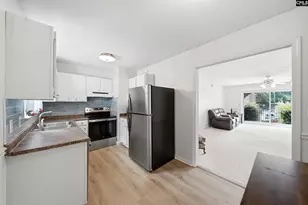5516 Lakeshore Dr 208, Columbia, SC 29206 - Photo 2