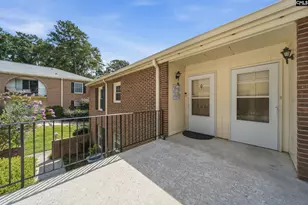 5516 Lakeshore Dr 208, Columbia, SC 29206 - Photo 1