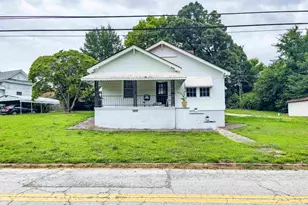 411 Gary St, Whitmire, SC 29178 - Photo 1