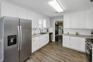 816 Riverwalk Wy, Irmo, SC 29063 - Photo 6