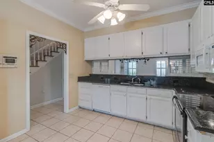 108 Walden Ct, Columbia, SC 29204 - Photo 6