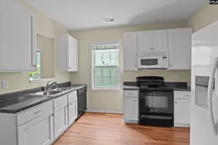 182 Palmetto Park Cir, Columbia, SC 29229 - Photo 10
