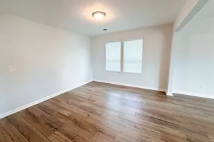 1036 Crescent Corner Dr, Elgin, SC 29045 - Photo 4