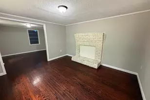 1207 Hampton, Orangeburg, SC 29115 - Photo 2