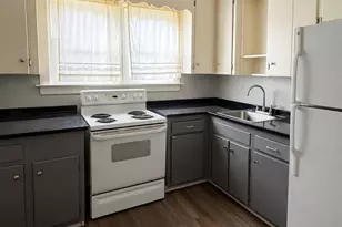 4409 Colonial Dr, Columbia, SC 29203 - Photo 2