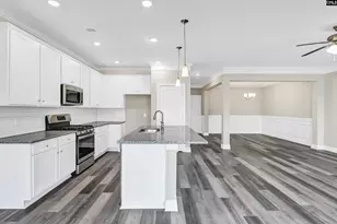 636 Thunder Gulch Ave, Lexington, SC 29073 - Photo 6