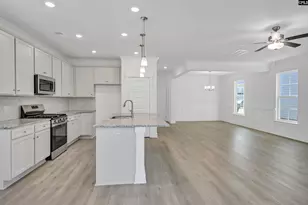 636 Thunder Gulch Ave, Lexington, SC 29073 - Photo 10