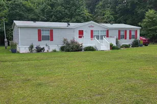 1618 Hickory Hill Rd, Eastover, SC 29044 - Photo 2