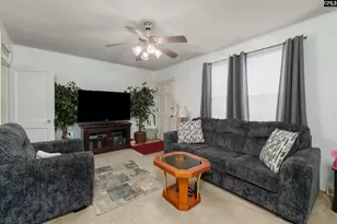 313 Ferrell Dr, Columbia, SC 29204 - Photo 2