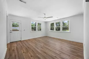 4532 Meadowood Rd, Columbia, SC 29206 - Photo 16
