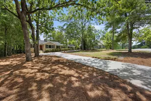 4532 Meadowood Rd, Columbia, SC 29206 - Photo 2