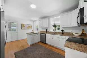 4532 Meadowood Rd, Columbia, SC 29206 - Photo 22
