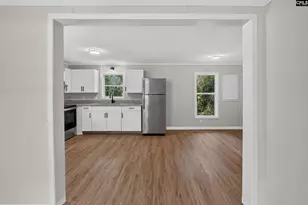 1123 Hwy 1 N, Cassatt, SC 29032 - Photo 12