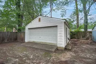 824 Fairwood Dr, Columbia, SC 29209 - Photo 46