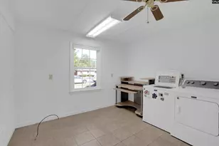 824 Fairwood Dr, Columbia, SC 29209 - Photo 38