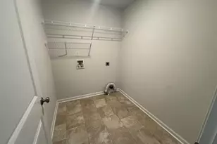 129 Kings Parish Ct, Columbia, SC 29209 - Photo 10