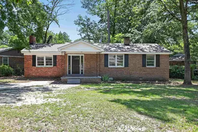 8 Holiday Circle, Columbia, SC 29206 - Photo 2