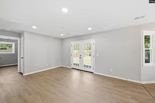 220 Parkstream Cir, West Columbia, SC 29170 - Photo 10