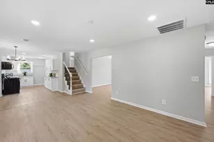 220 Parkstream Cir, West Columbia, SC 29170 - Photo 12