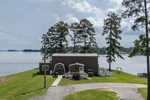 675 E Point Dr, Gilbert, SC 29054 - Photo 40