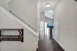 501 Finnegan Ln, West Columbia, SC 29169 - Photo 4