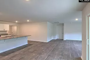 257 Carrington Dr, Lugoff, SC 29078 - Photo 4
