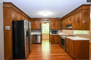 331 Barmount Dr, Columbia, SC 29210 - Photo 8