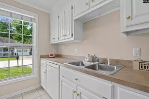 40 Southwoode Cir, Chapin, SC 29036 - Photo 8