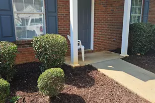 129 Crestland Dr, Columbia, SC 29210 - Photo 2