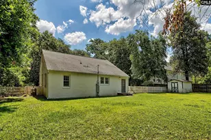1415 Sarsfield Ave, Camden, SC 29020 - Photo 10