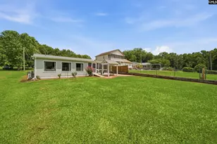 1037 Natures Cove Rd, Saluda, SC 29138 - Photo 8