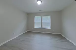 344 Longfellows Ln, Elgin, SC 20945 - Photo 2