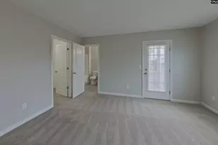 344 Longfellows Ln, Elgin, SC 20945 - Photo 6