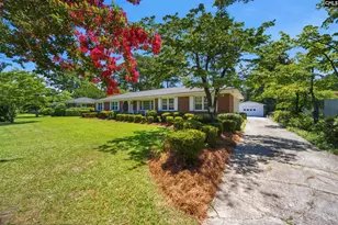 1870 Westmoreland Ave, Florence, SC 29505 - Photo 2