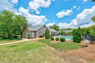 125 Peach Grove Cir, Elgin, SC 29045 - Photo 32