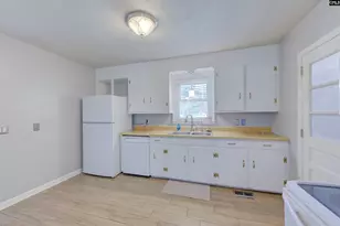 2610 Riverland Dr, Cayce, SC 29033 - Photo 8